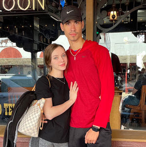 Meet your Posher, Faith